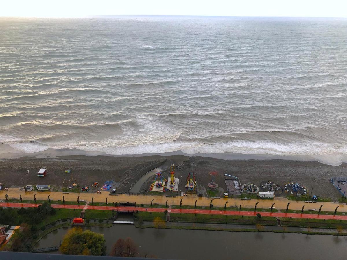 Orbi City Batumi Exteriör bild