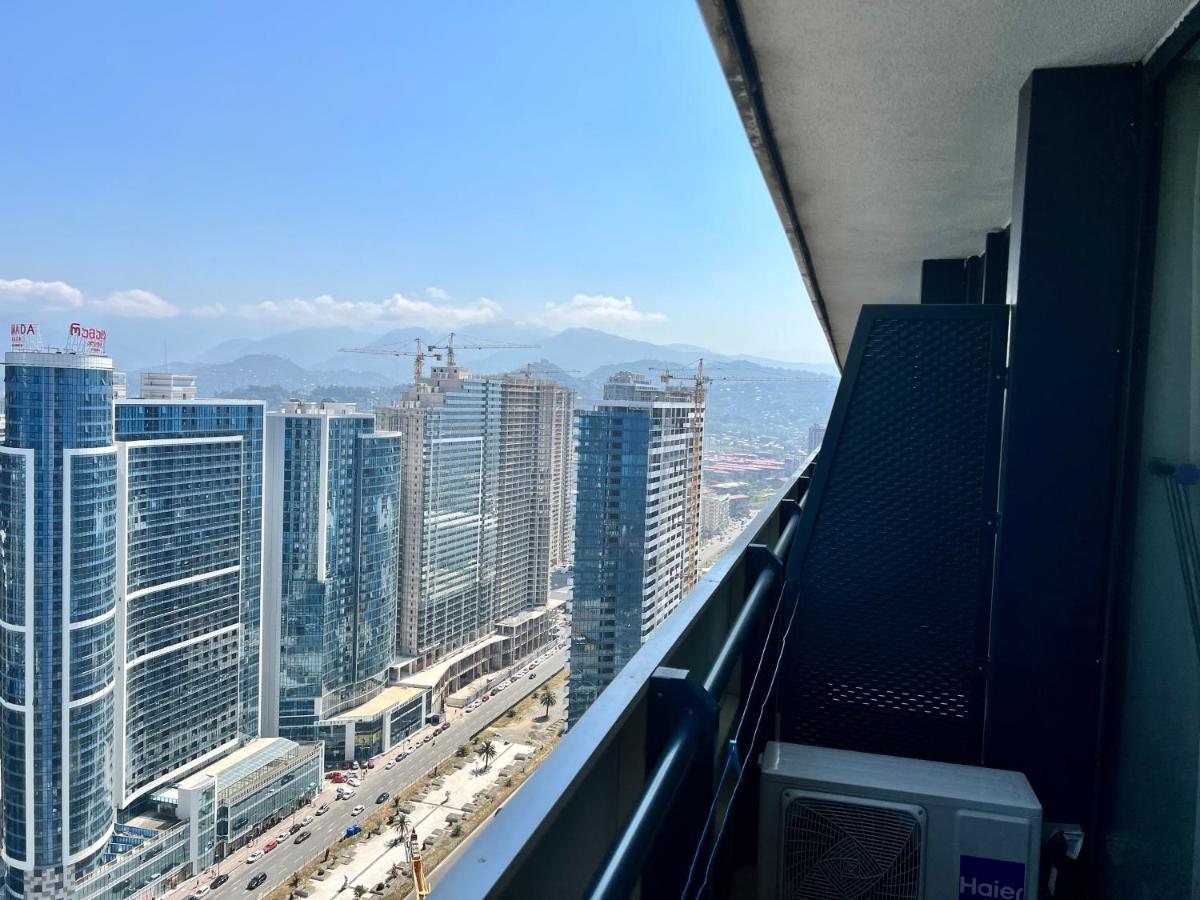 Orbi City Batumi Exteriör bild