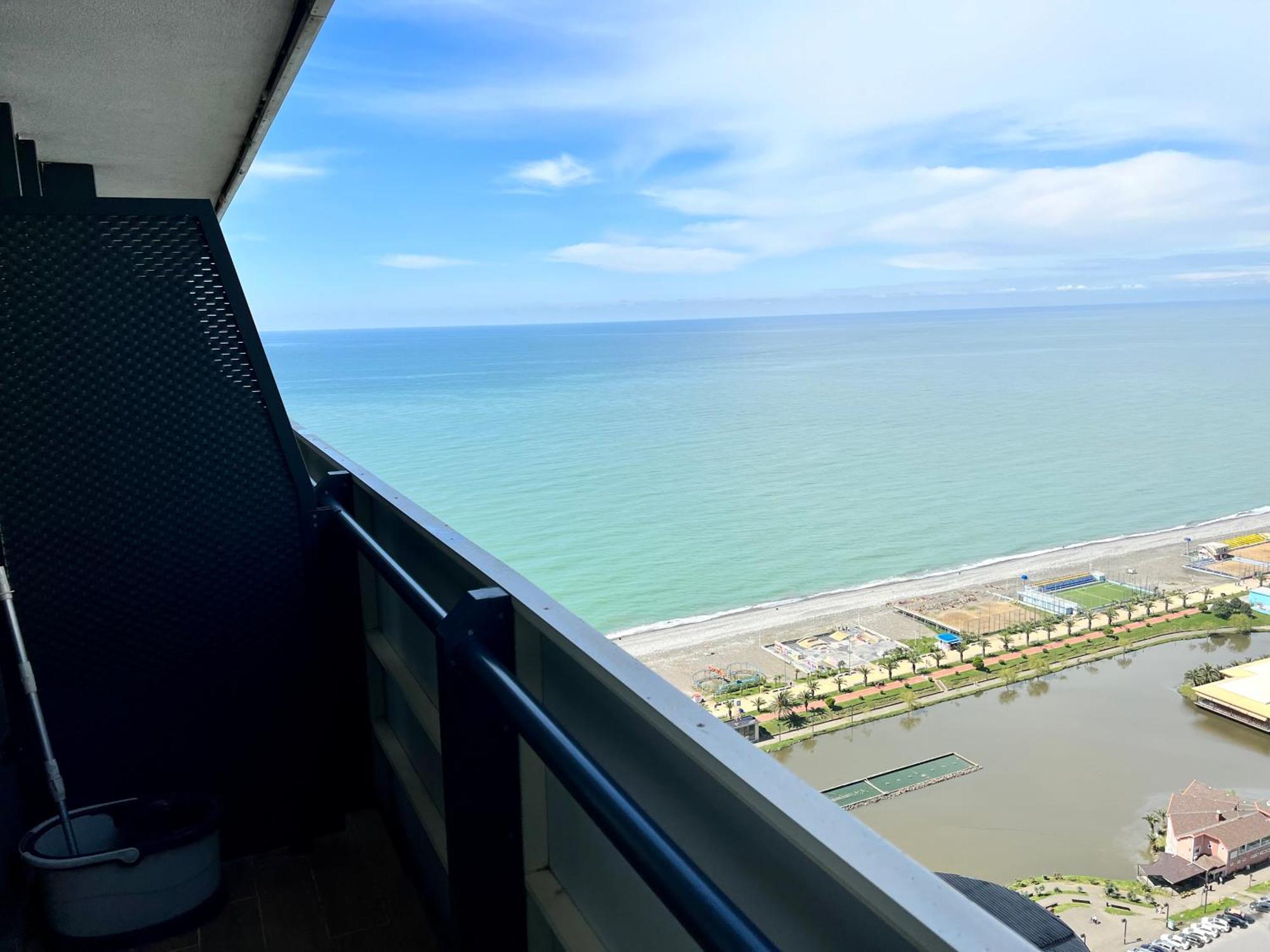 Orbi City Batumi Exteriör bild