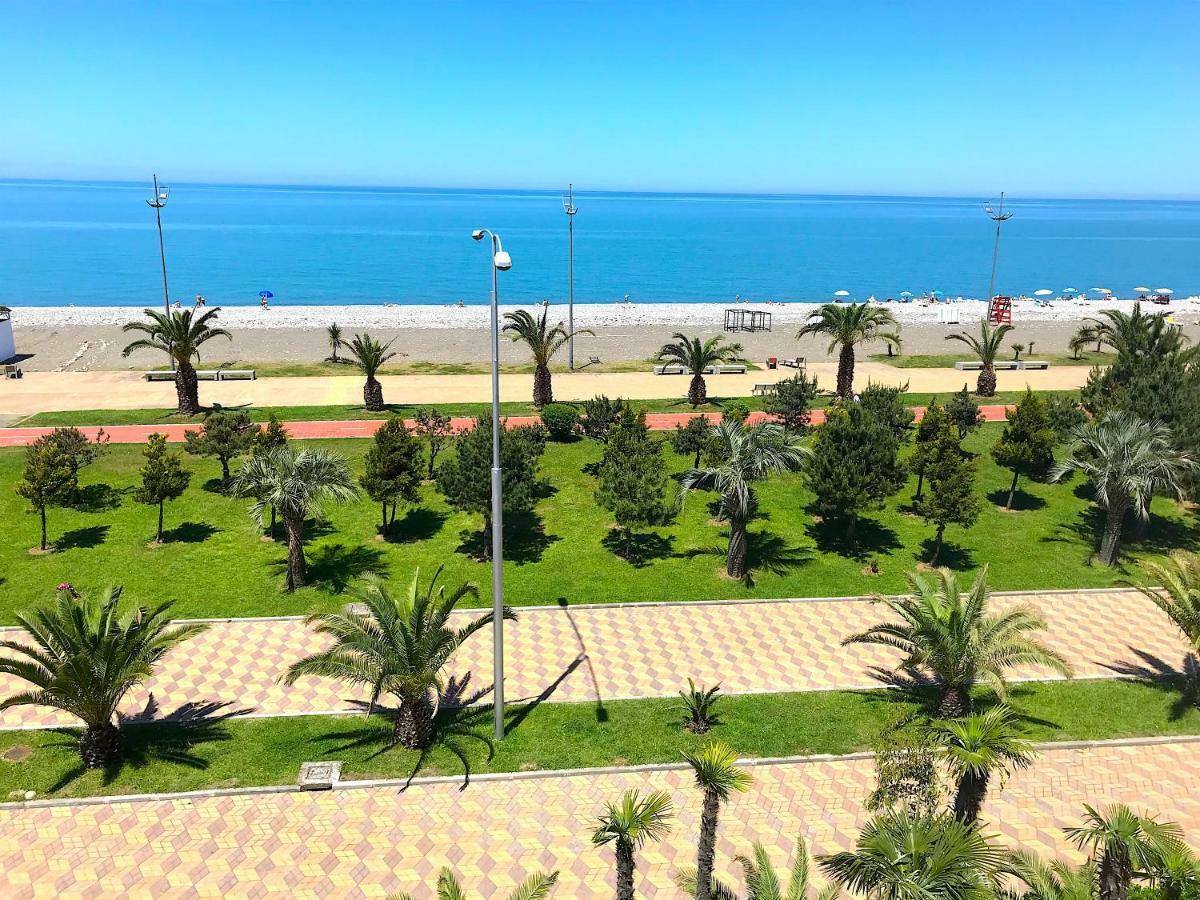 Orbi City Batumi Exteriör bild